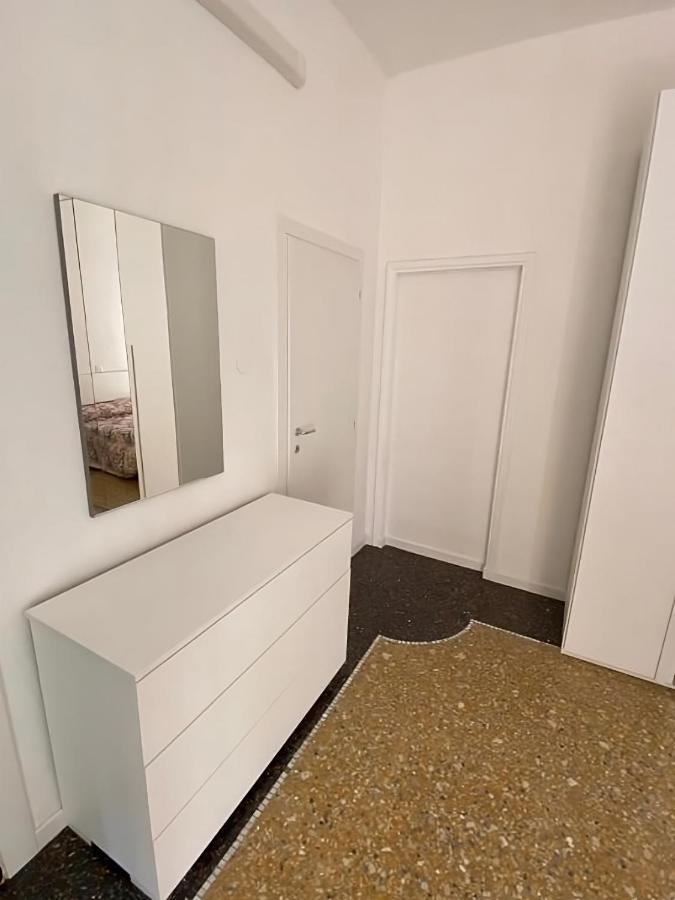 Gg Apartment Saló Exterior foto